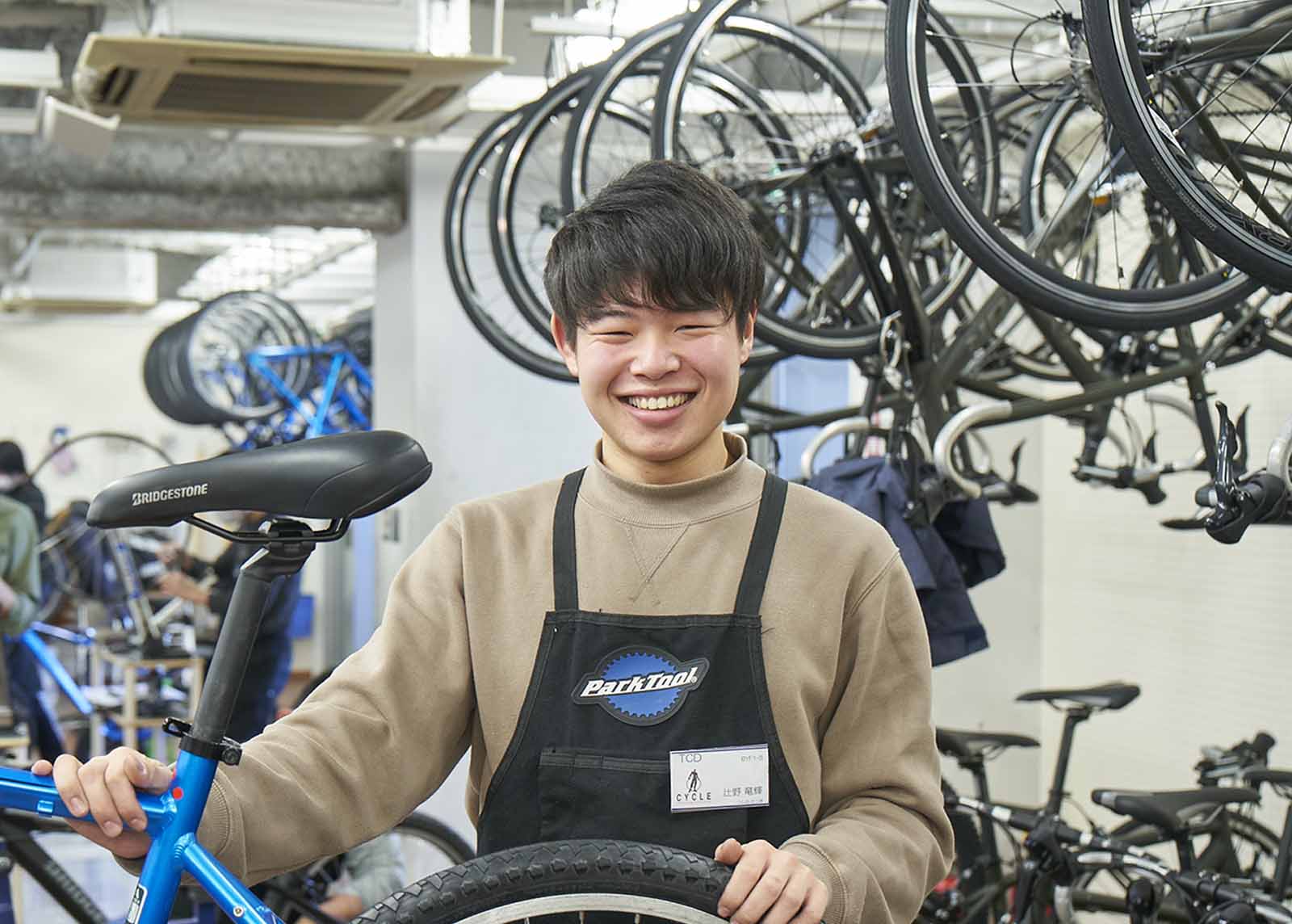 在校生紹介  東京サイクルデザイン専門学校